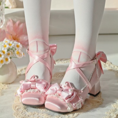 Prominent satin bowknot mary jane heels
