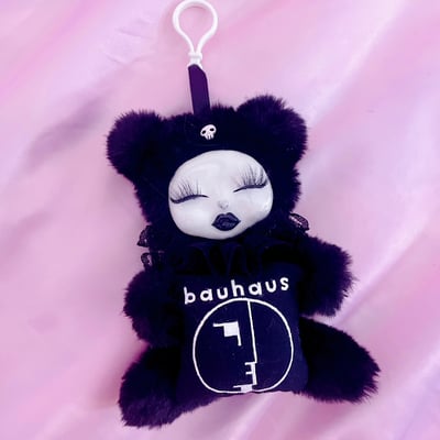 Beary goth bag brat