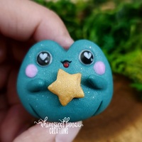 Green Frog w/Gold Star - Thumbnail 4
