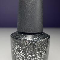 OPI - The Glittering Night - Thumbnail 1