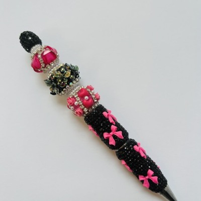 Black & hot pink bow rhinestone beaded pen