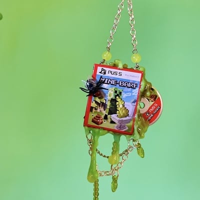 Mine barf single earring