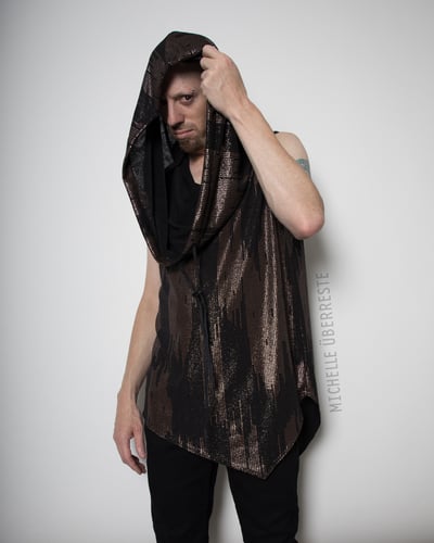 "nuclear decay" hooded shirt