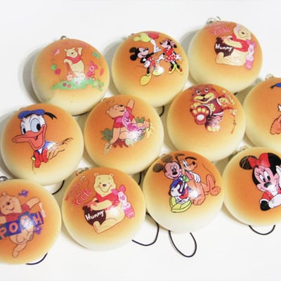 2 disney squishy buns (lightly scented) - Thumbnail 5