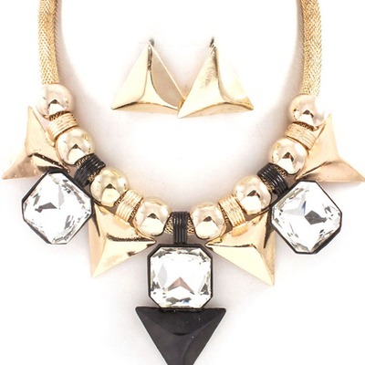 Elysium statement necklace