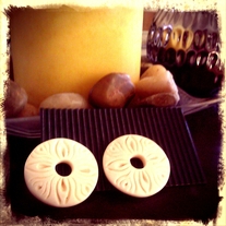 Classy chisel earrings