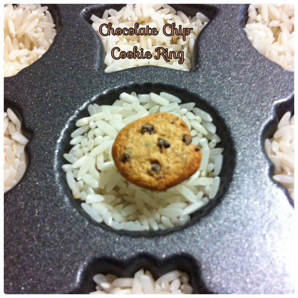 {Ring} Chocolate Chip Cookie
