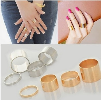 Fabulously Chic 4 Piece Ring Set