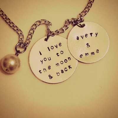 Dual pendant necklace