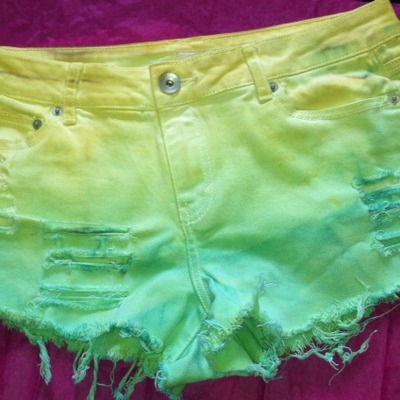 Frayed/dyed denim shorts