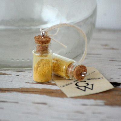 Osage orange wand dust