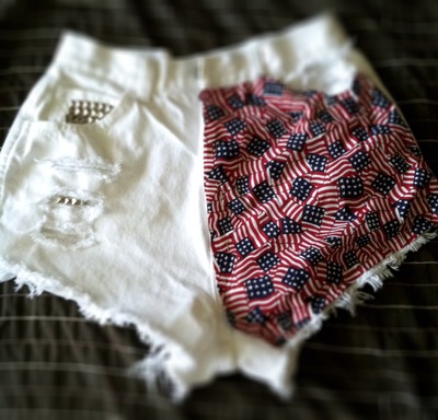 Frayed/Studded/Printed Denim