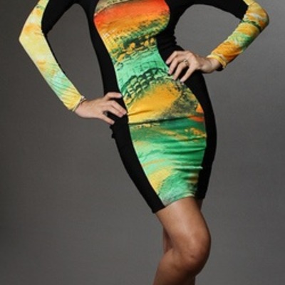 Color sided front and back dress 