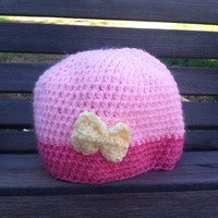 Sleeping Beauty inspired beanie - Thumbnail 2