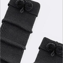 FUR BALL LEG WARMER-black 