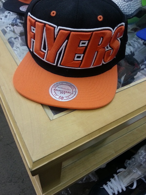 Mitchell & ness nhl snap back philadelphia flyers