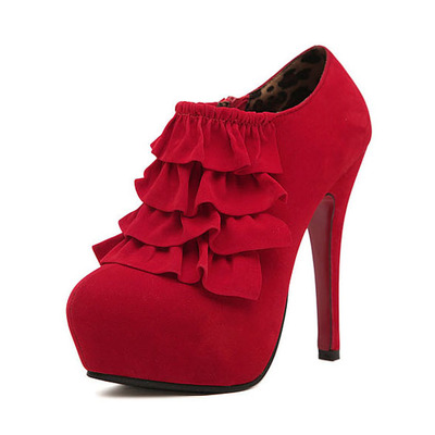 Ruffle style high heel