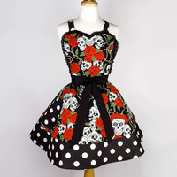 Tattoo Art  Rockabilly  Skulls and Roses Polka Dots Apron - Thumbnail 2