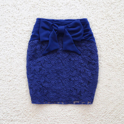 Bow Tie Embellished Shirred Skirt