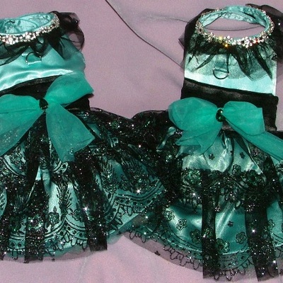 Portrait dress-style o