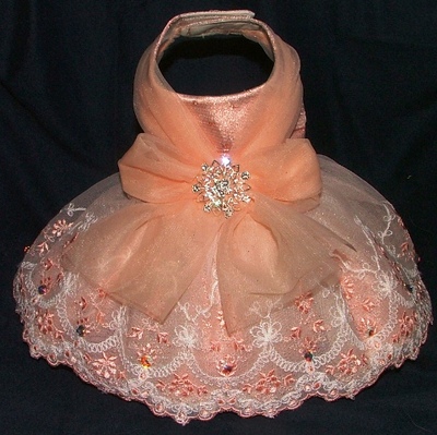 Portrait dress-style u