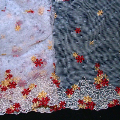 Lace border 09