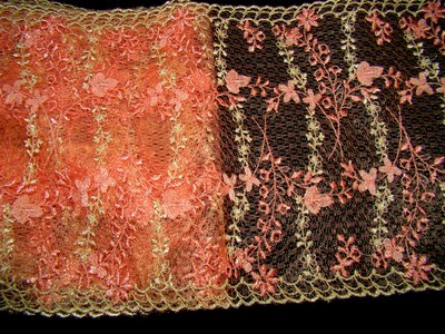 Lace border 20
