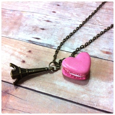 {necklace} heart shaped french macaron