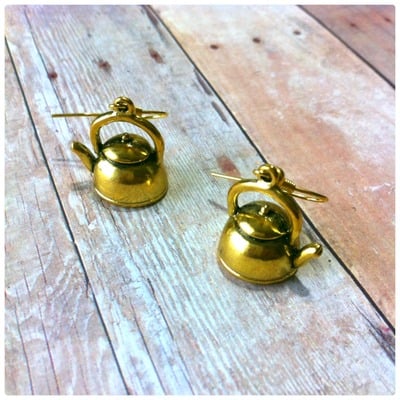 {earrings} tea kettle