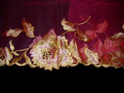 Lace border 25