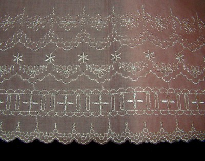 Lace border 35