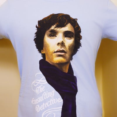 The consulting detective t-shirt