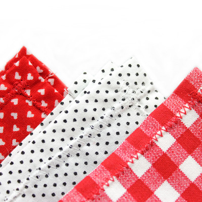 Enamored - set of 3 pocket squares - Thumbnail 1