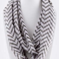 Breezy Chevron Infinity Scarf - Thumbnail 2