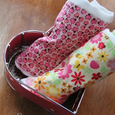 Burp cloth duo~ love bugs