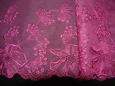 Lace border 48