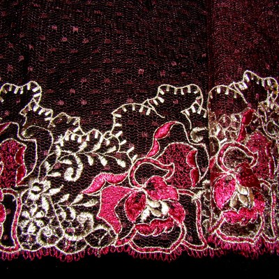 Lace border 49