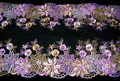 Lace border 64