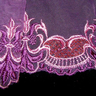 Lace border 67