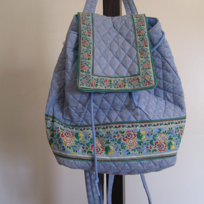 Blue quilted backpack  - Thumbnail 3