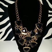 Triangle Gem Stacked Necklace Set - Thumbnail 3