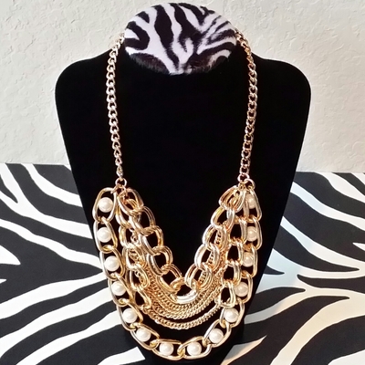 Chains & pearls necklace set - Thumbnail 2