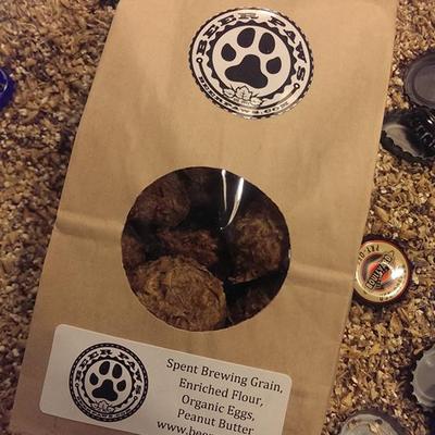 6-oz beer paws beer biscuits for dogs 