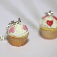 FREE CHIAN - Kawaii Cute Miniature Cupcake Necklace  - Thumbnail 1