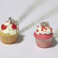 FREE CHIAN - Kawaii Cute Miniature Cupcake Necklace  - Thumbnail 2