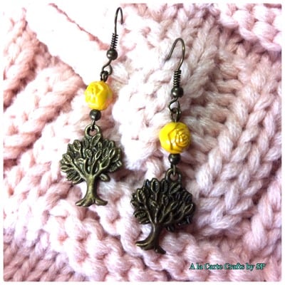 {earrings} tree of life