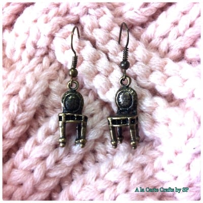 {earrings} mini chair