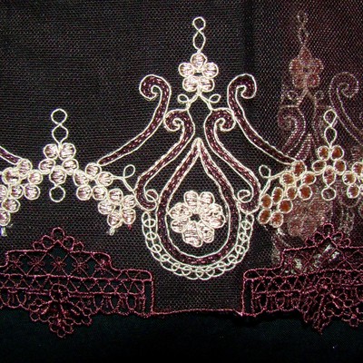 Lace border 73