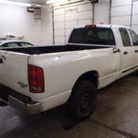 2003 Dodge Ram 1500 Quad Cab, 4-Doors, 4x4, Long Bed, Automatic, 4.7L V8, WHITE - Thumbnail 2