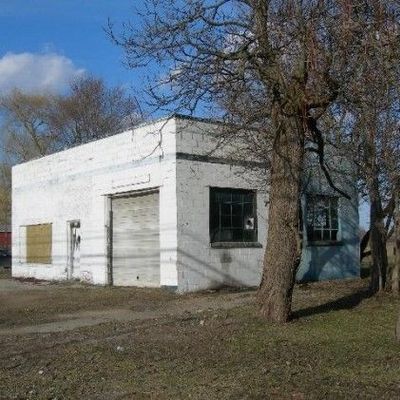 Commercial property for sale in clifford, michigan, u.s.a.